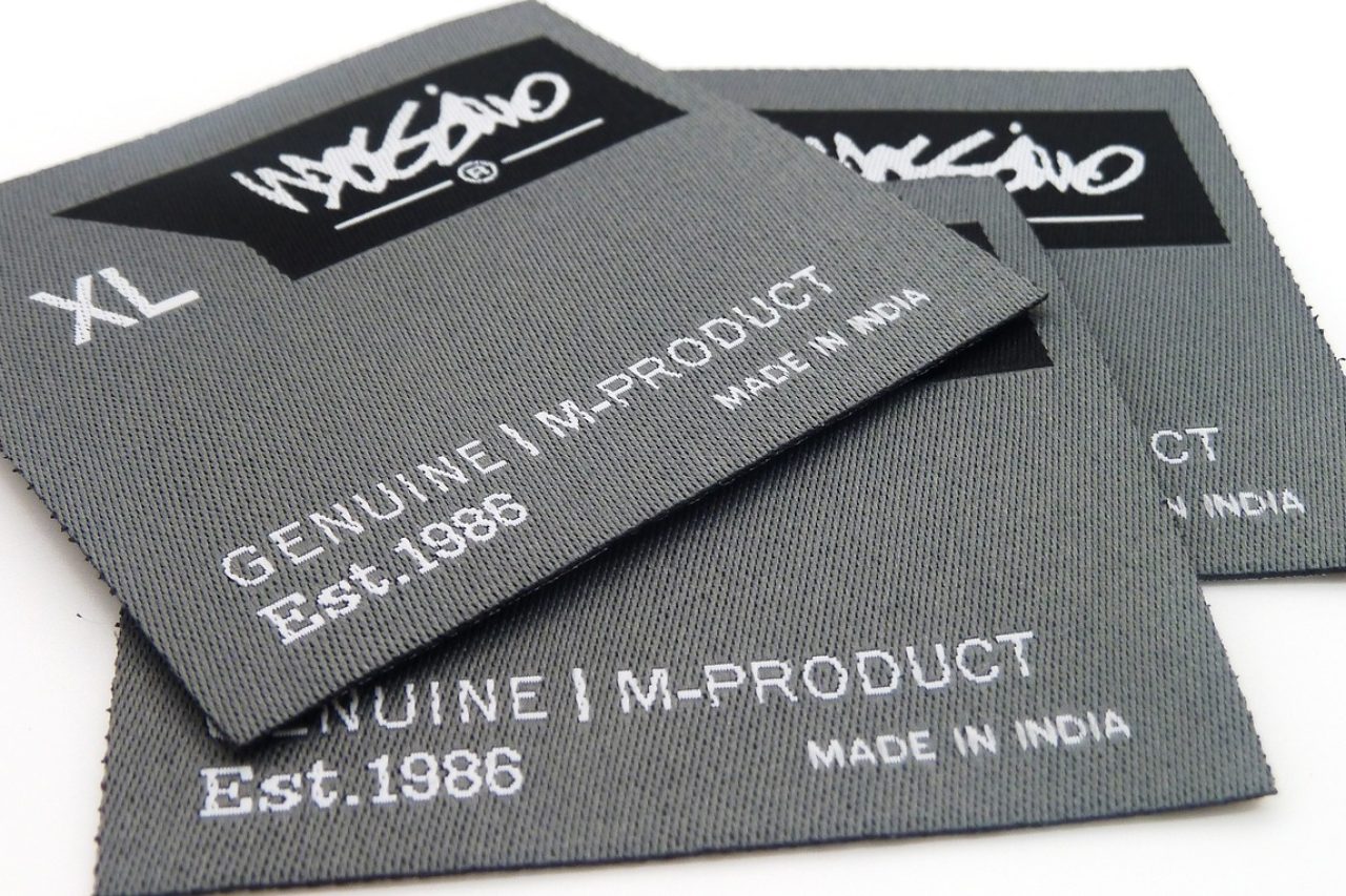 label, clothing label, woven label-355115.jpg